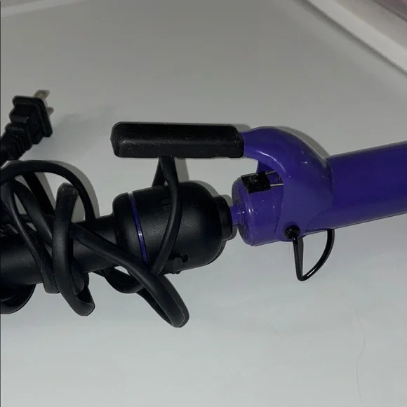 Purple and Black Curling Iron - Picture 3 of 4